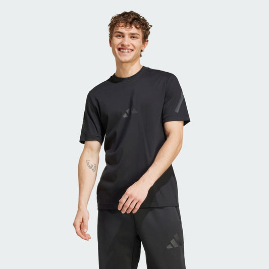 Adidas T-Shirt