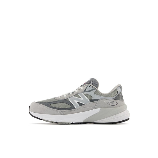 New Balance 990