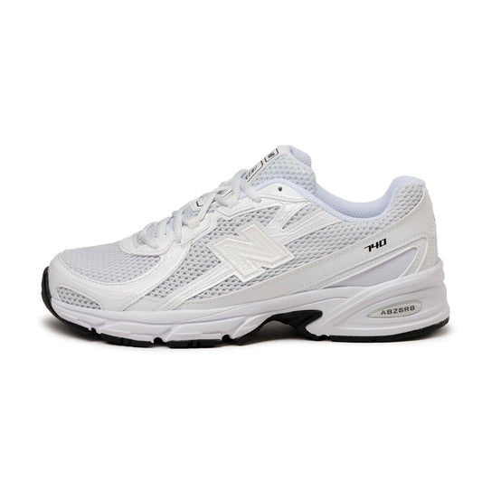New Balance 740