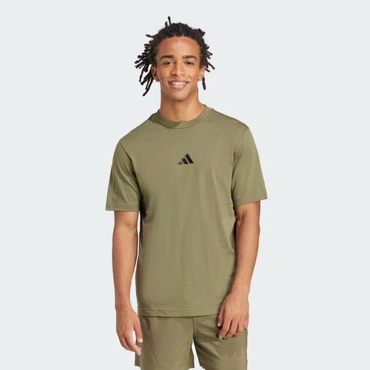 Adidas T-Shirt