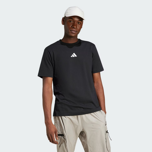 Adidas T-Shirt